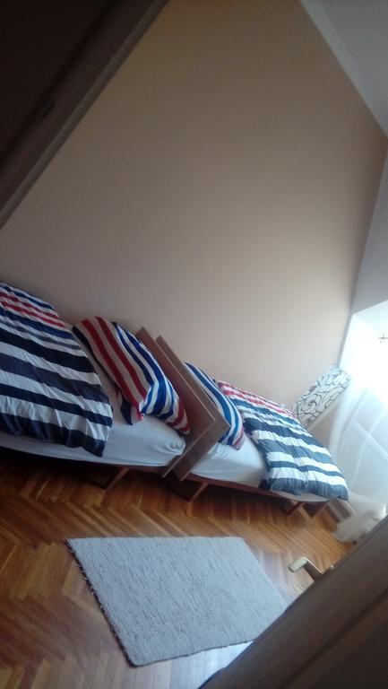 Horvath Apartmanhaz 캐스포바 외부 사진